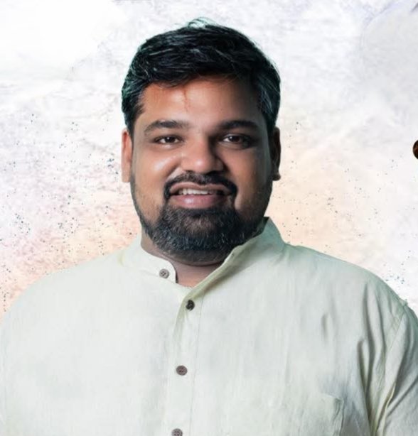 प्रभाग 8 अ मध्ये शिवसेना उद्धव बाळासाहेब ठाकरे पक्षाचे उमेदवार मंदार ओरसकर यांना मतदारांचा वाढता पाठिंबा, गवंडीवाडा–बाजारपेठ प्रभागात विजयाचा निर्धार